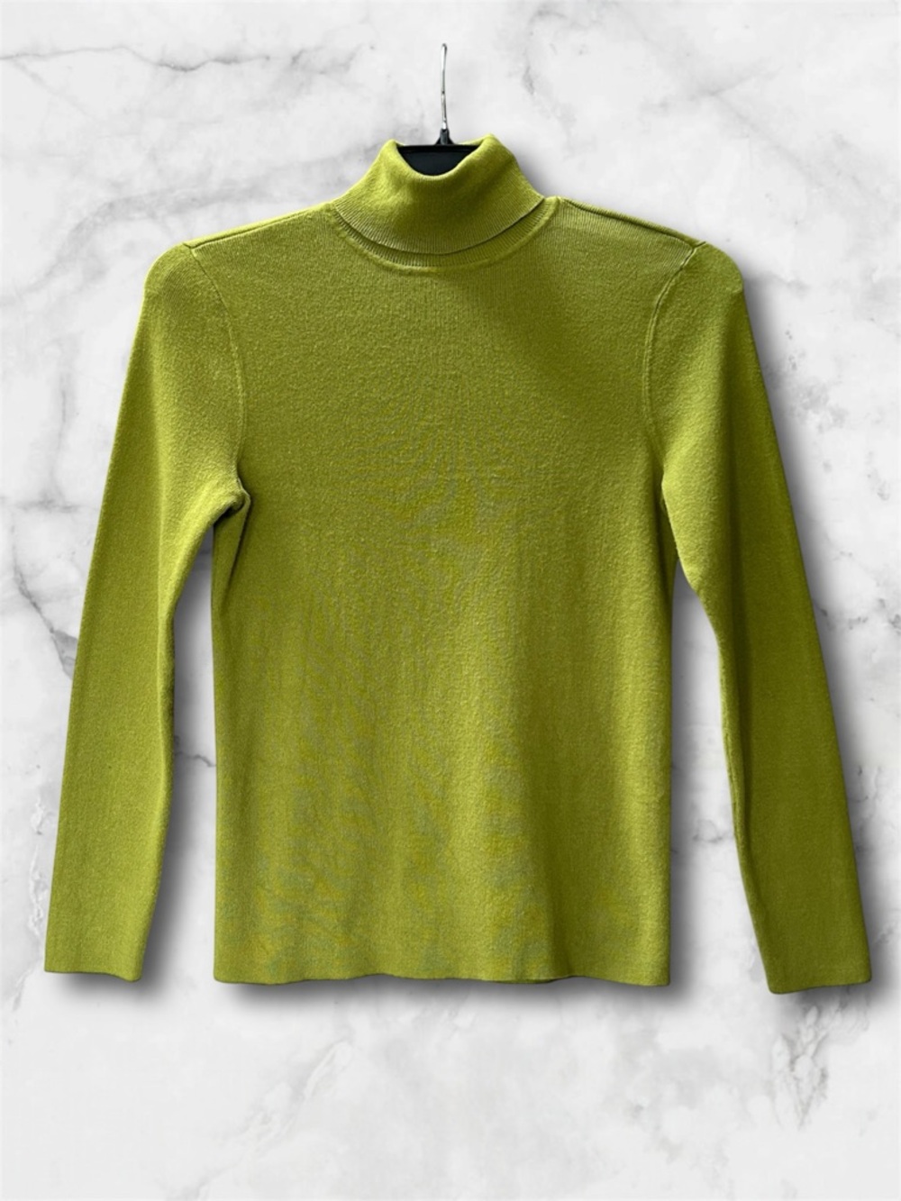 Chico’s Lime Green Ribbed Knit Cowl Neck Sweater Sleek Fit Lightweight Size M